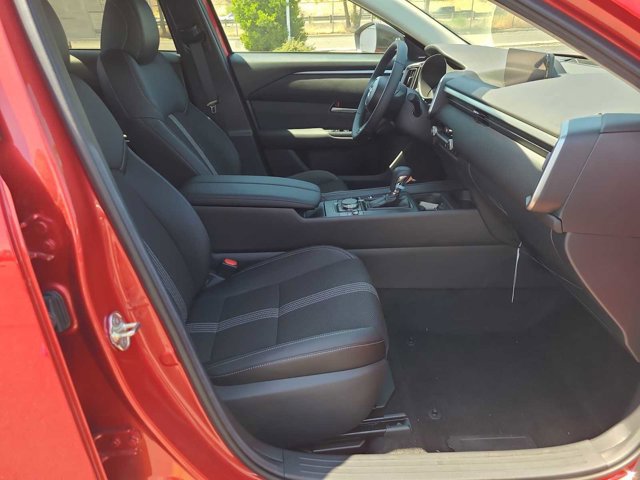 Thumbnail: 2025 Mazda CX-50 - 22