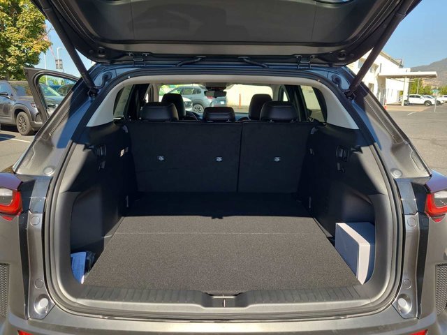 Thumbnail: 2025 Mazda CX-50 - 27