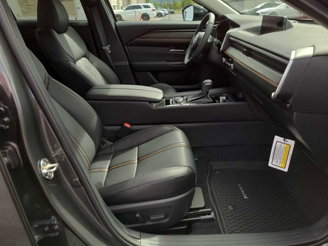 Thumbnail: 2025 Mazda CX-50 - 22