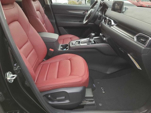 Thumbnail: 2025 Mazda CX-5 - 22