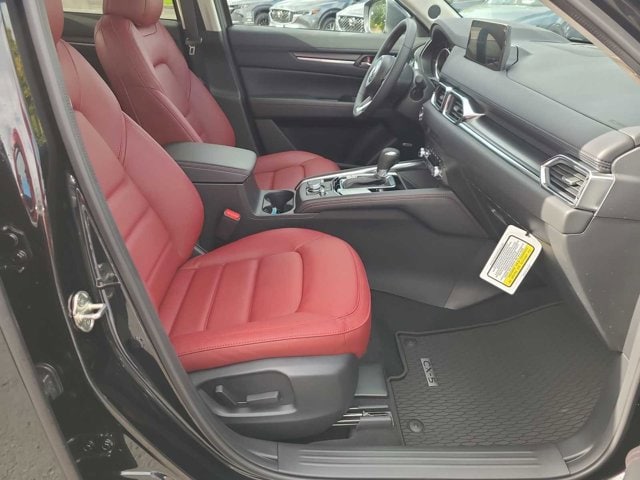 Thumbnail: 2025 Mazda CX-5 - 22