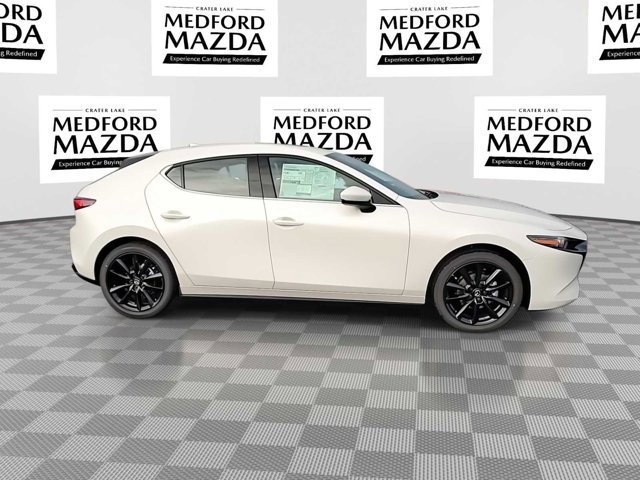 Thumbnail: 2026 Mazda Mazda3 - 9