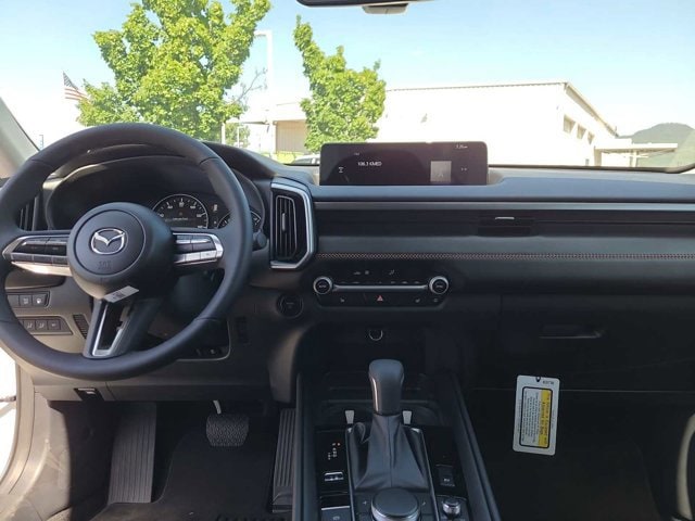 Thumbnail: 2025 Mazda CX-50 - 18