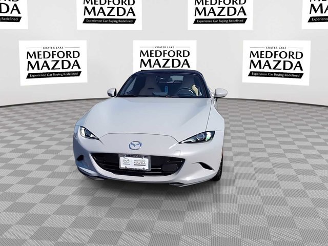 Thumbnail: 2024 Mazda MX-5 Miata - 3