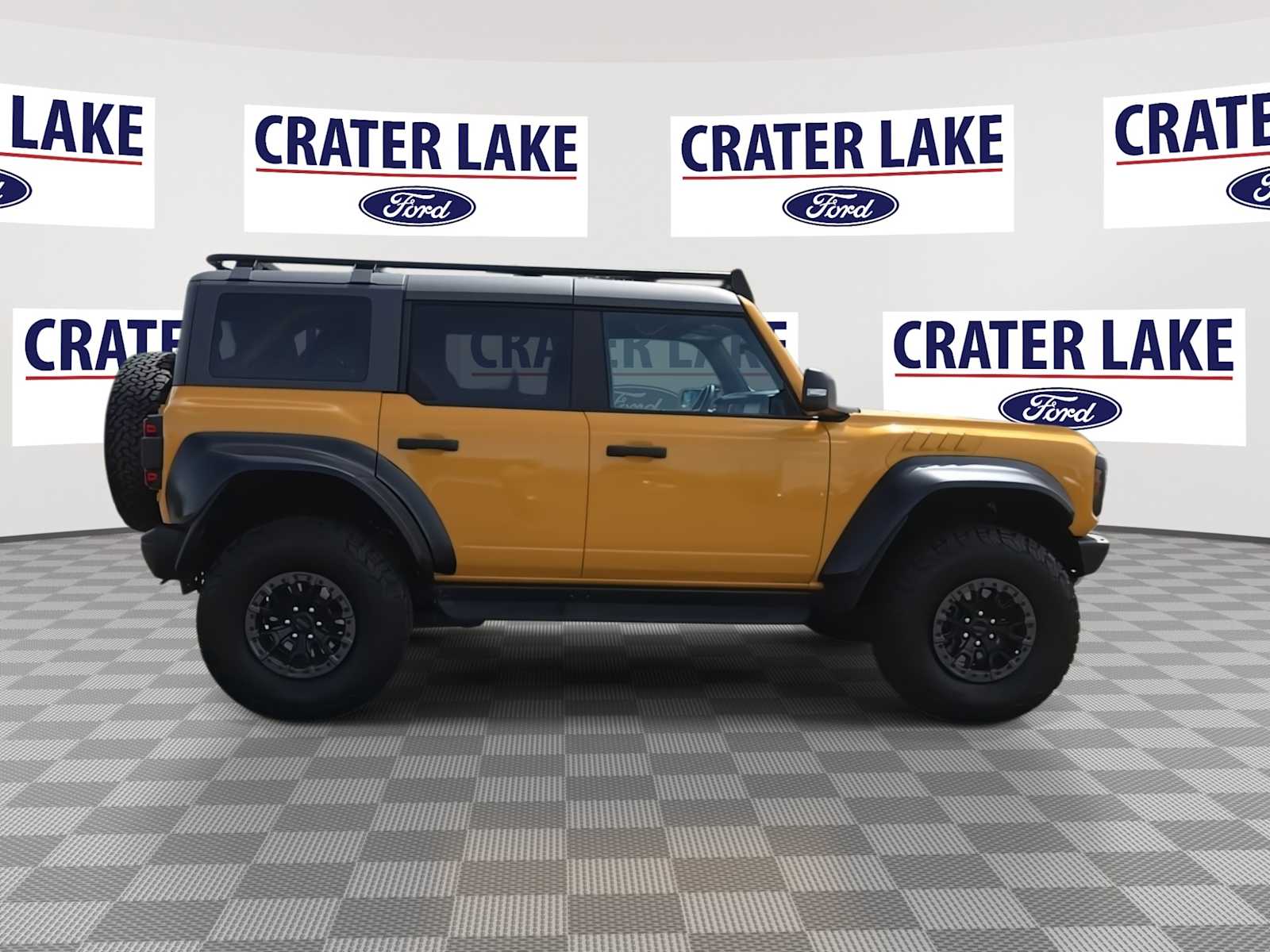 Thumbnail: 2022 Ford Bronco - 8