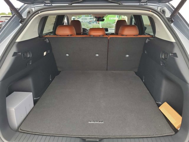 Thumbnail: 2025 Mazda CX-50 - 27