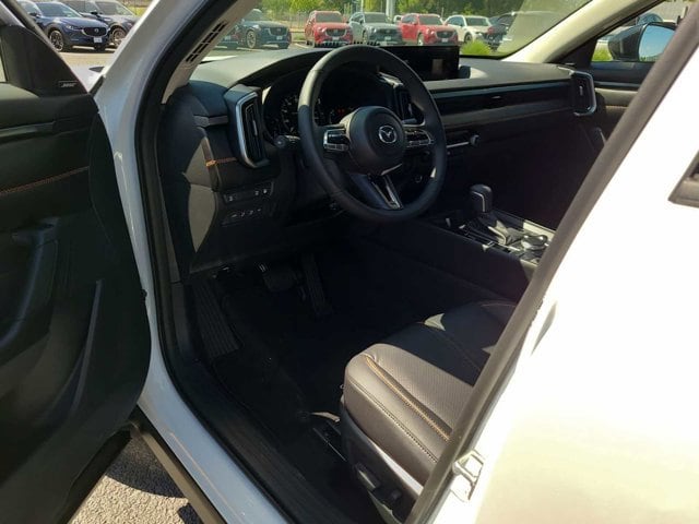 Thumbnail: 2025 Mazda CX-50 - 10