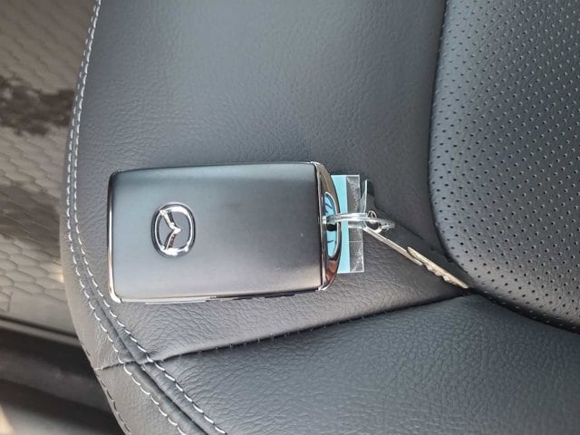 Thumbnail: 2025 Mazda CX-5 - 28