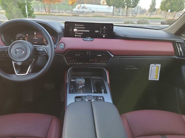 Thumbnail: 2026 Mazda CX-70 - 18