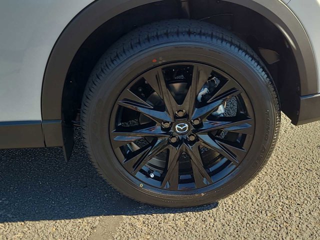 Thumbnail: 2025 Mazda CX-5 - 16