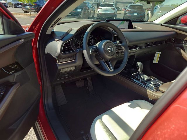 Thumbnail: 2025 Mazda CX-30 - 10
