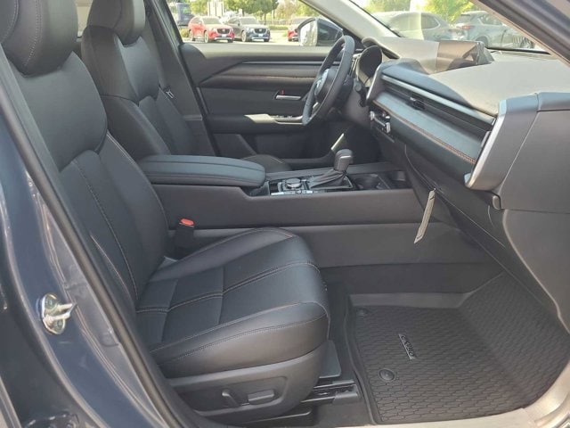 Thumbnail: 2025 Mazda CX-50 - 22