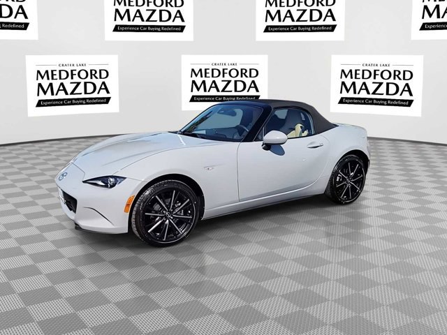 Thumbnail: 2024 Mazda MX-5 Miata - 4