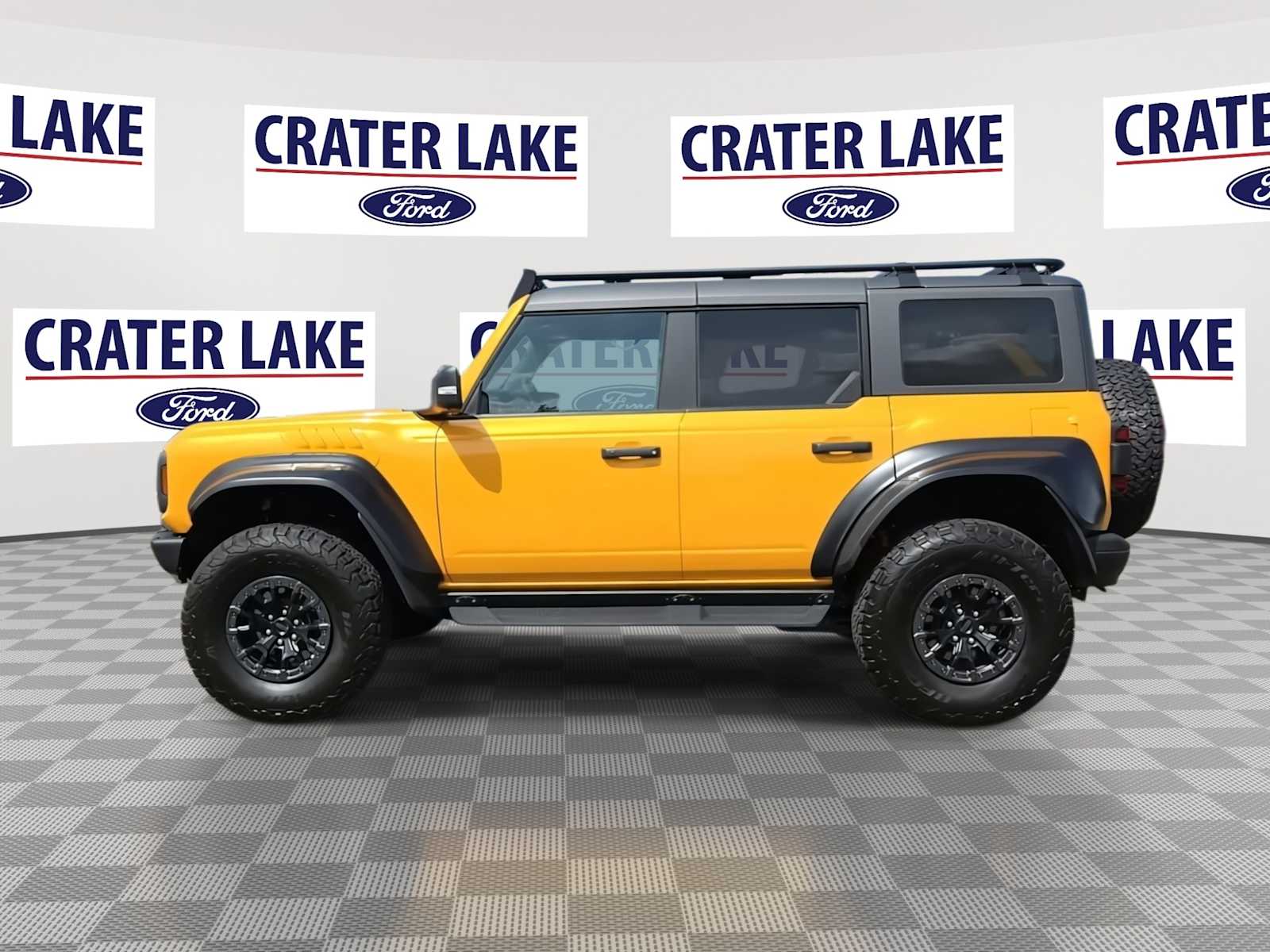 Thumbnail: 2022 Ford Bronco - 4