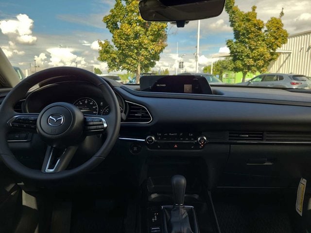 Thumbnail: 2025 Mazda CX-30 - 18
