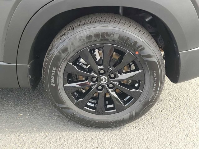 Thumbnail: 2025 Mazda CX-50 - 16