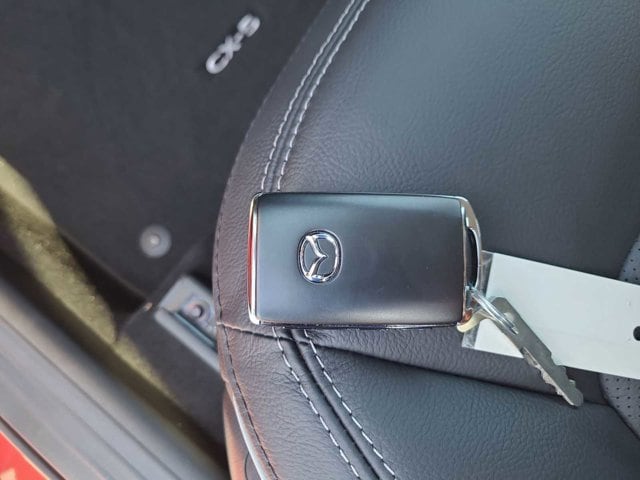 Thumbnail: 2025 Mazda CX-5 - 28