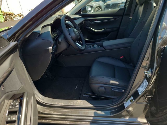 Thumbnail: 2025 Mazda Mazda3 - 19