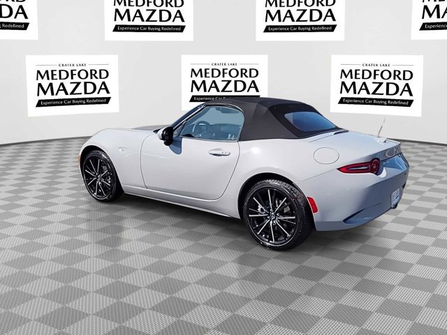 Thumbnail: 2024 Mazda MX-5 Miata - 6