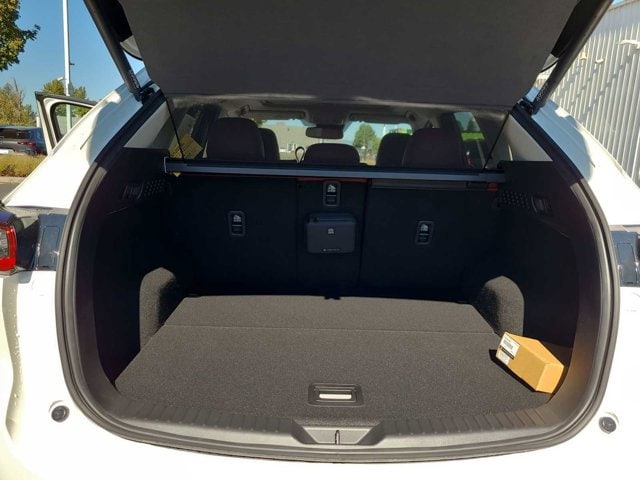 Thumbnail: 2025 Mazda CX-5 - 27