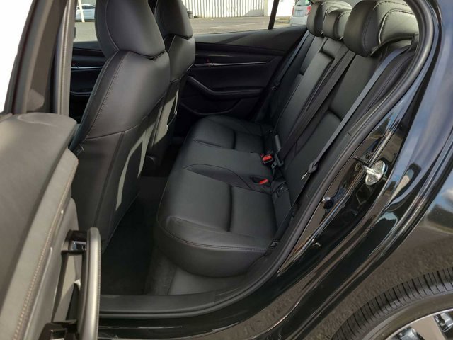 Thumbnail: 2026 Mazda Mazda3 - 21