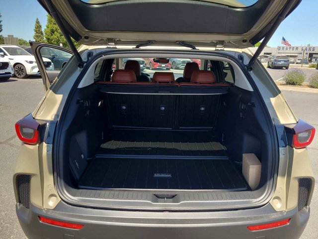 Thumbnail: 2025 Mazda CX-50 - 27