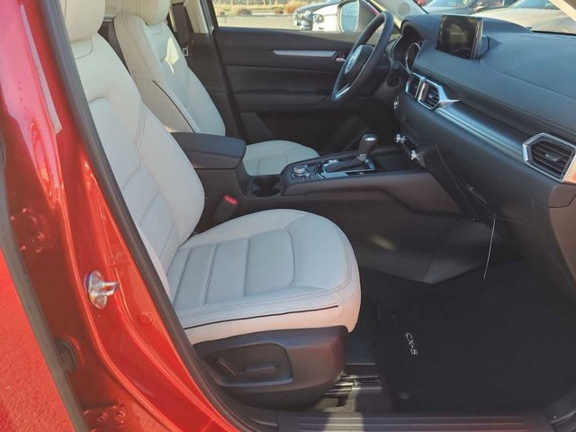 Thumbnail: 2025 Mazda CX-5 - 22