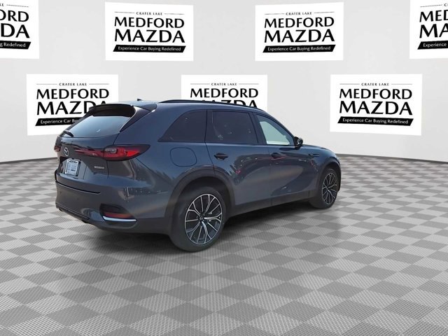 Thumbnail: 2025 Mazda CX-70 - 8