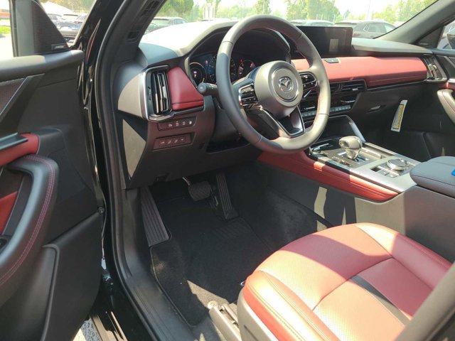 Thumbnail: 2025 Mazda CX-70 - 10