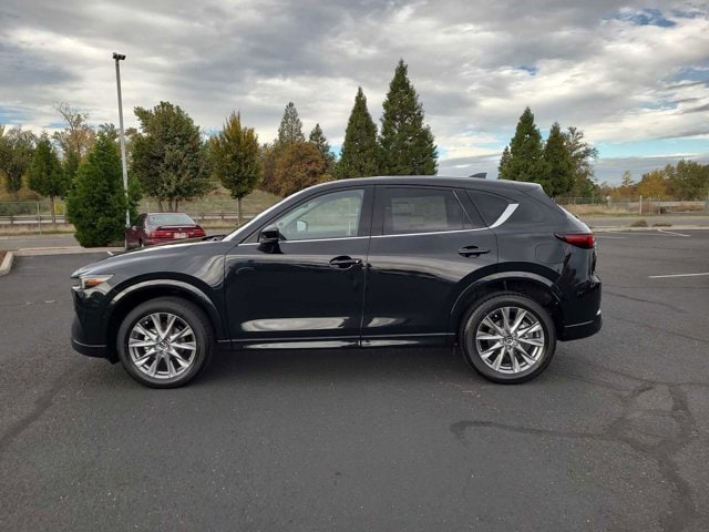 Thumbnail: 2025 Mazda CX-5 - 11