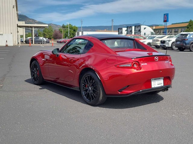 Thumbnail: 2025 Mazda MX-5 Miata - 12