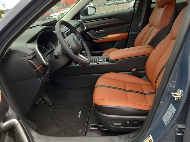 Thumbnail: 2025 Mazda CX-50 - 19