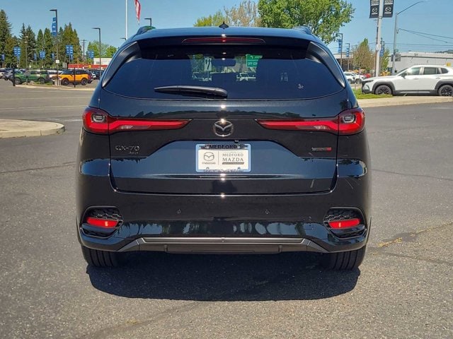 Thumbnail: 2026 Mazda CX-70 - 13