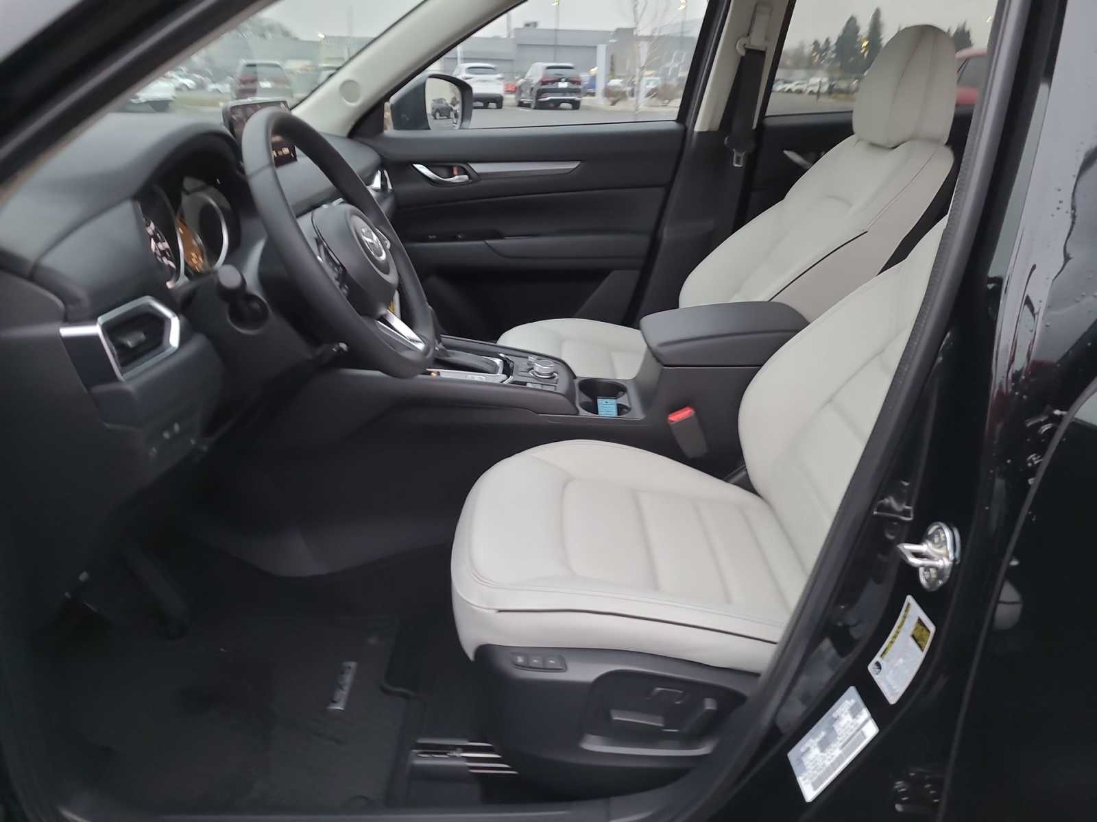Thumbnail: 2024 Mazda CX-5 - 19