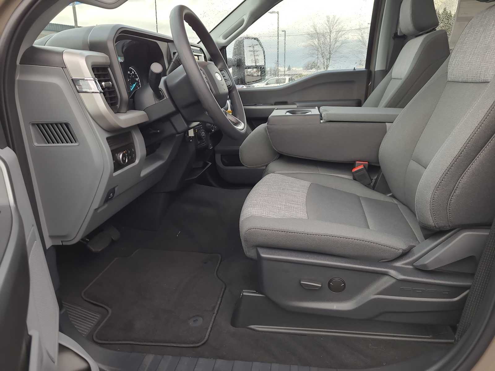 Thumbnail: 2026 Ford F-250 - 19