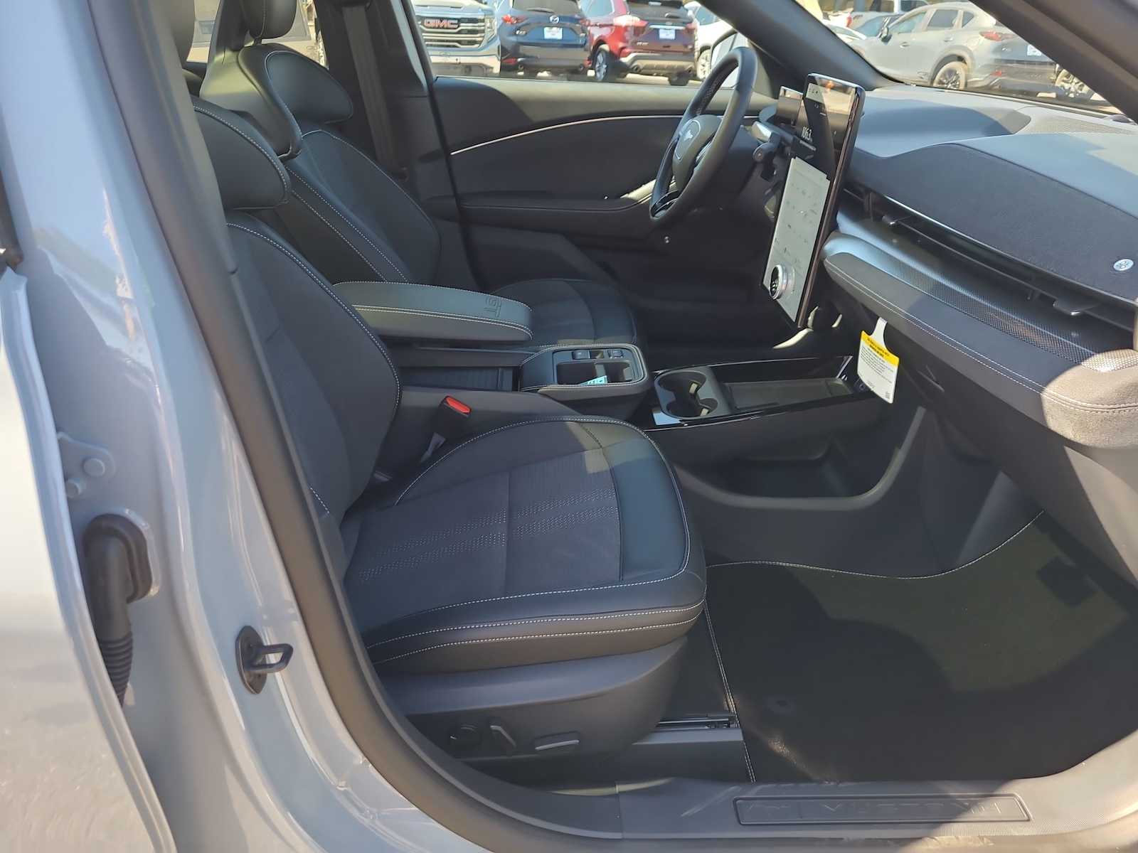 Thumbnail: 2025 Ford Mustang Mach-E - 22