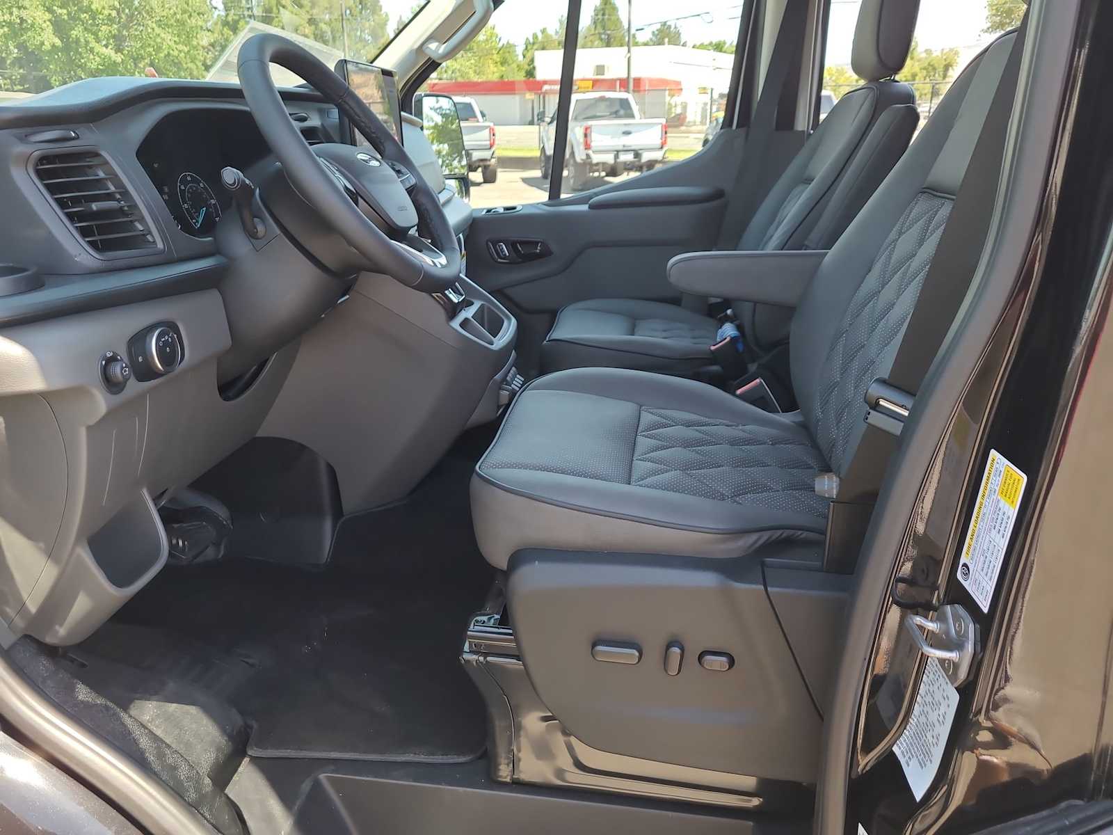 Thumbnail: 2025 Ford Transit Series - 19