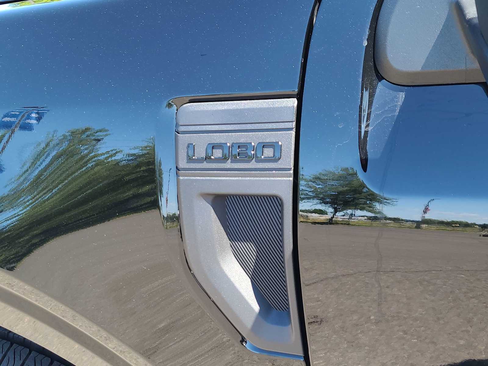 Thumbnail: 2025 Ford Maverick - 15