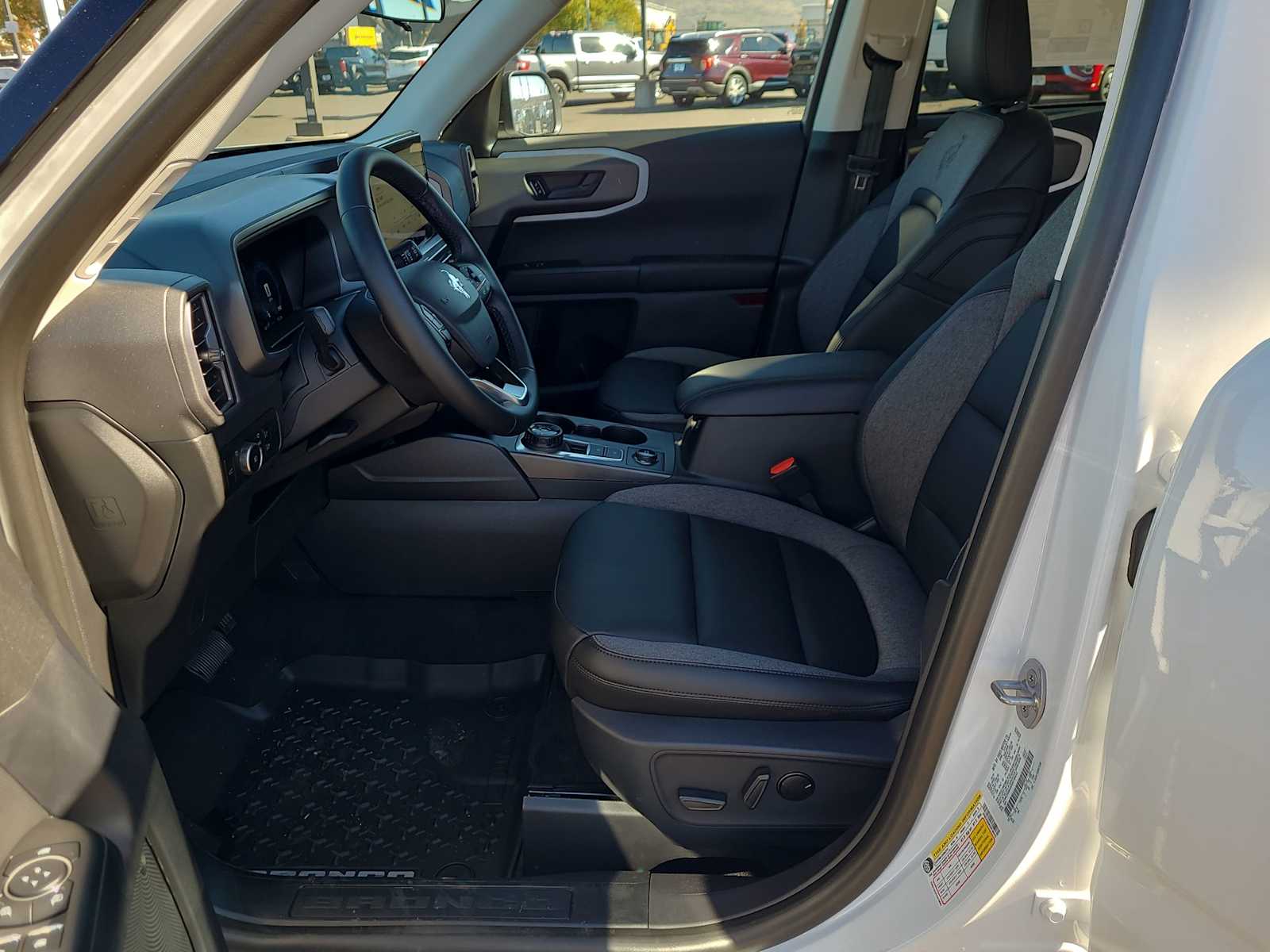 Thumbnail: 2025 Ford Bronco Sport - 19