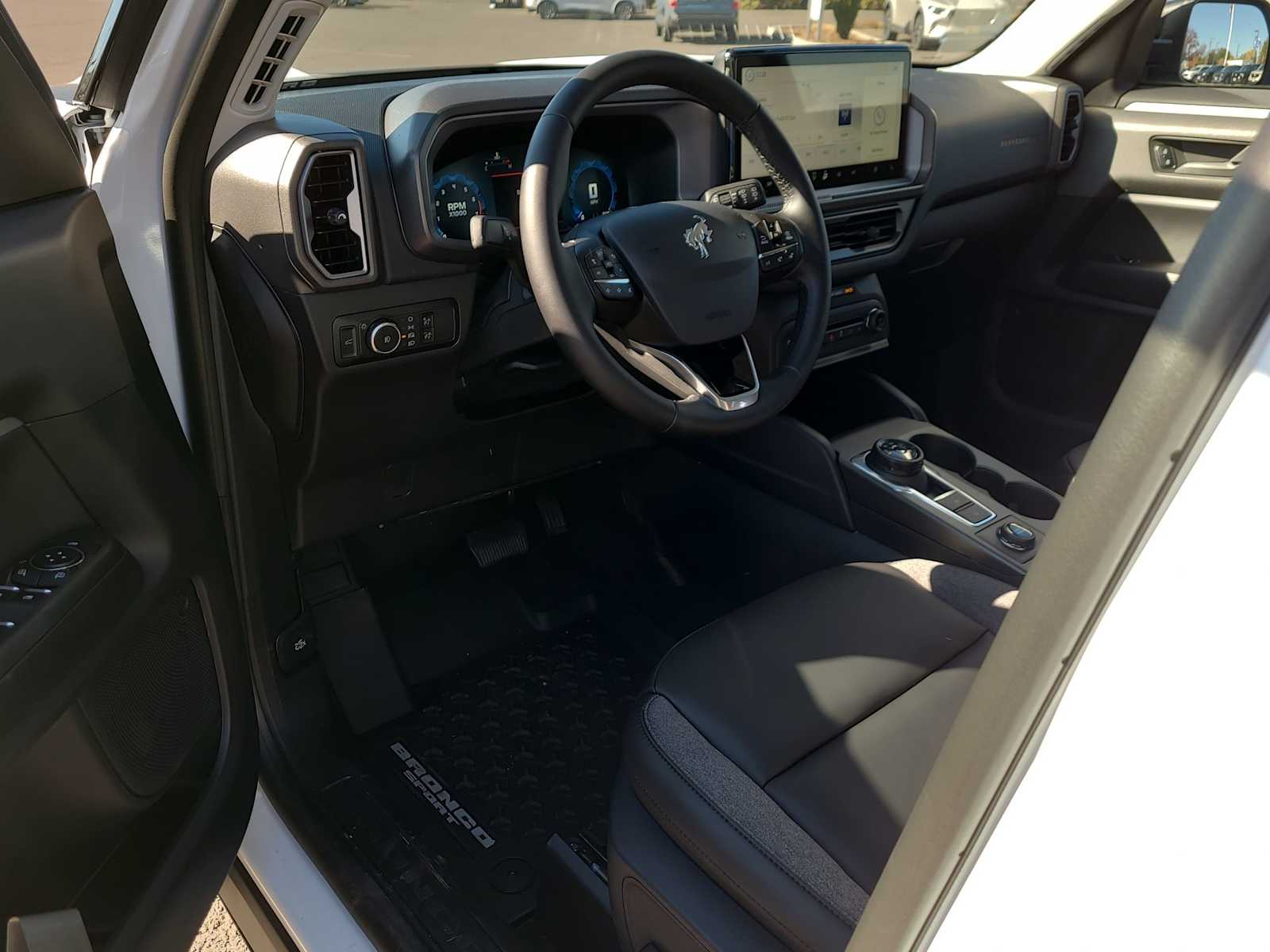 Thumbnail: 2025 Ford Bronco Sport - 10