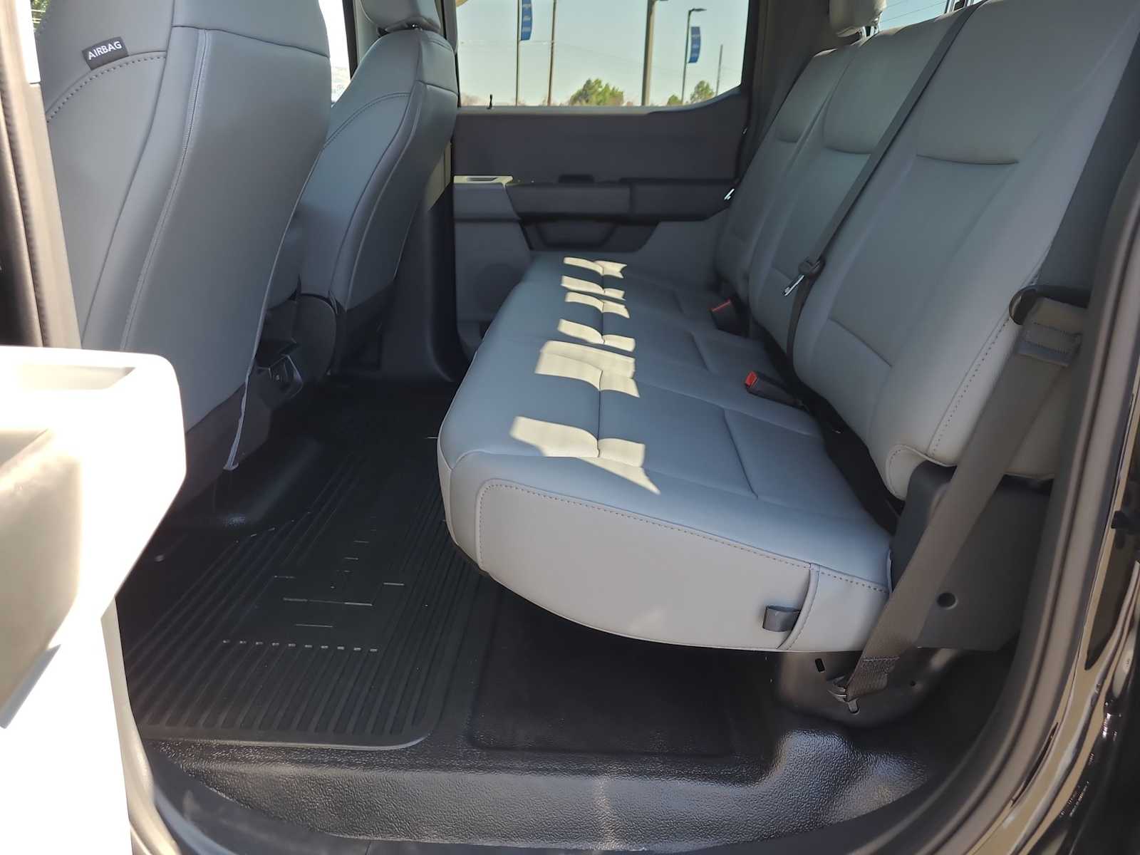 Thumbnail: 2025 Ford F-250 - 21