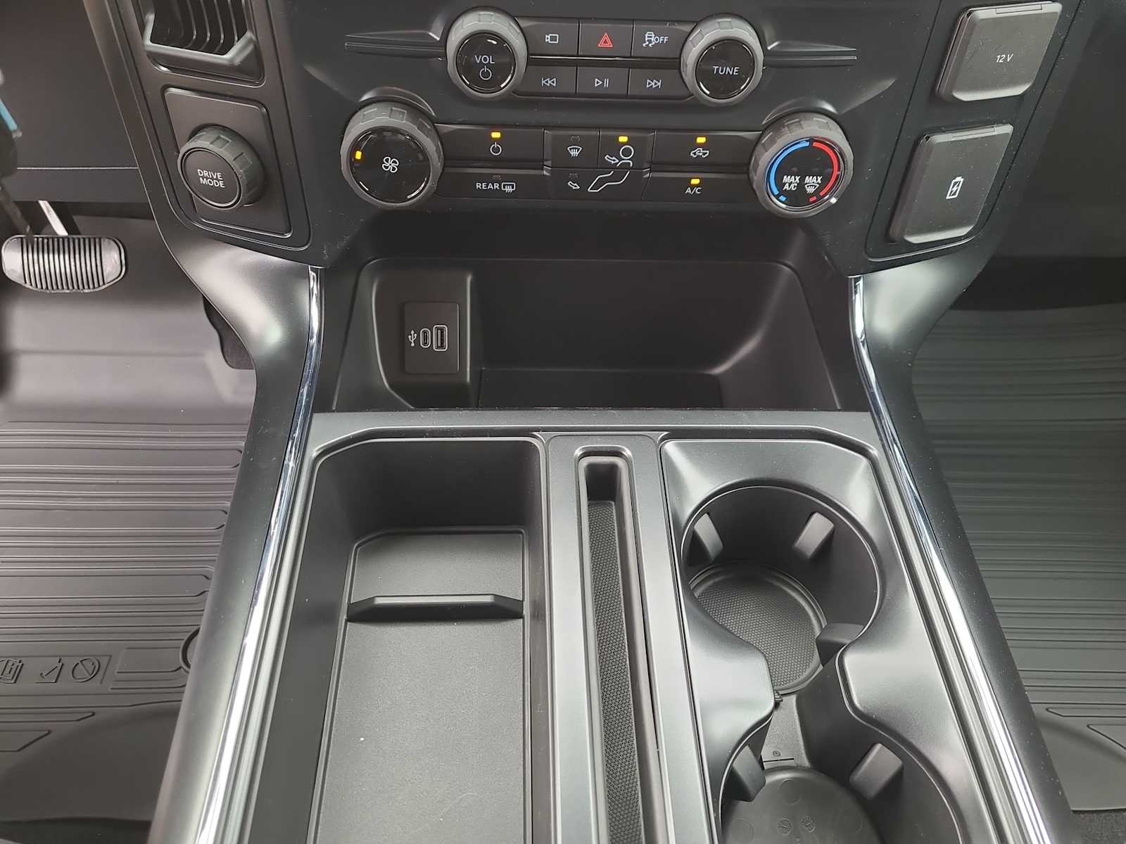 Thumbnail: 2025 Ford F-150 - 25