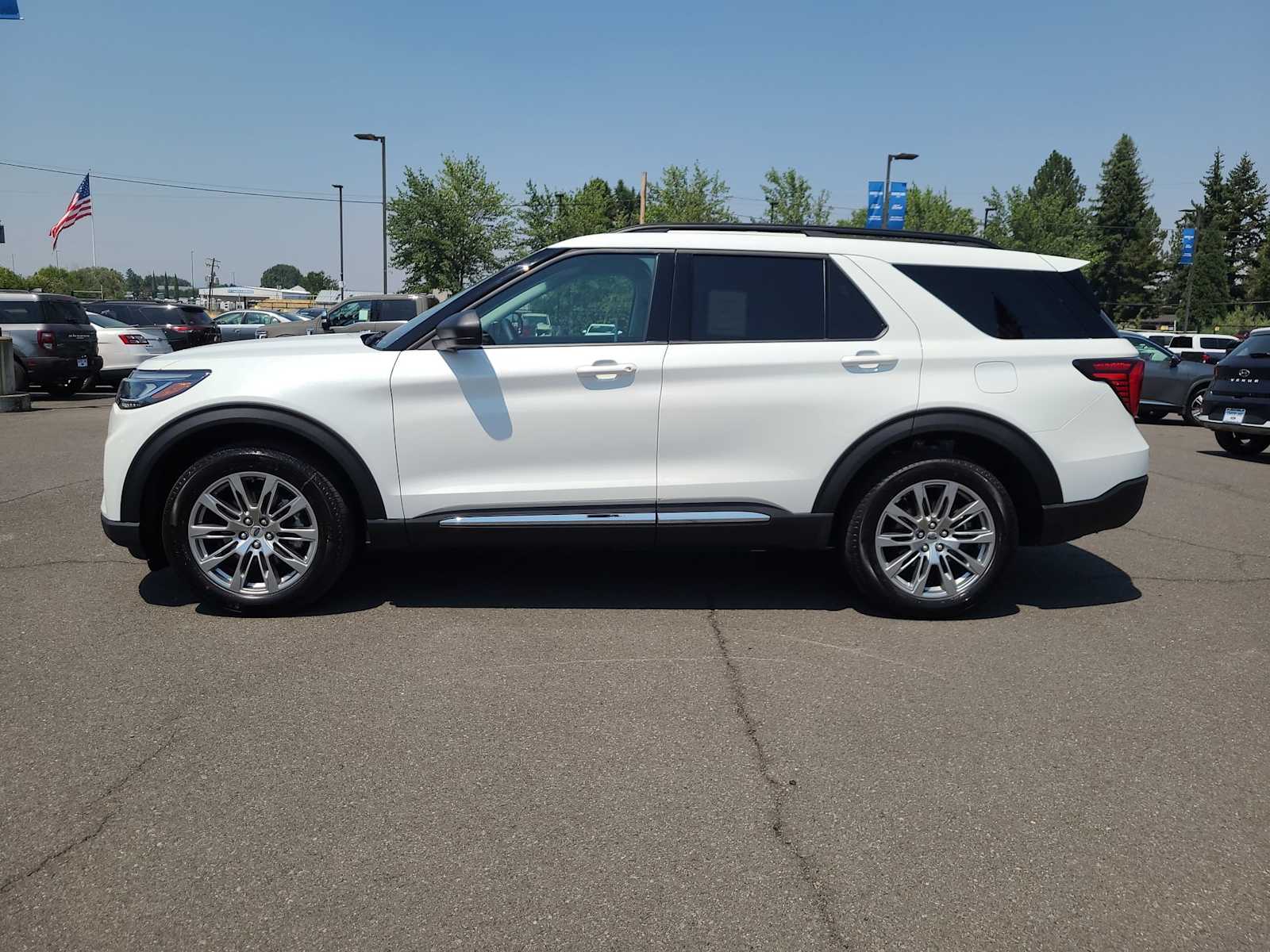 Thumbnail: 2025 Ford Explorer - 11