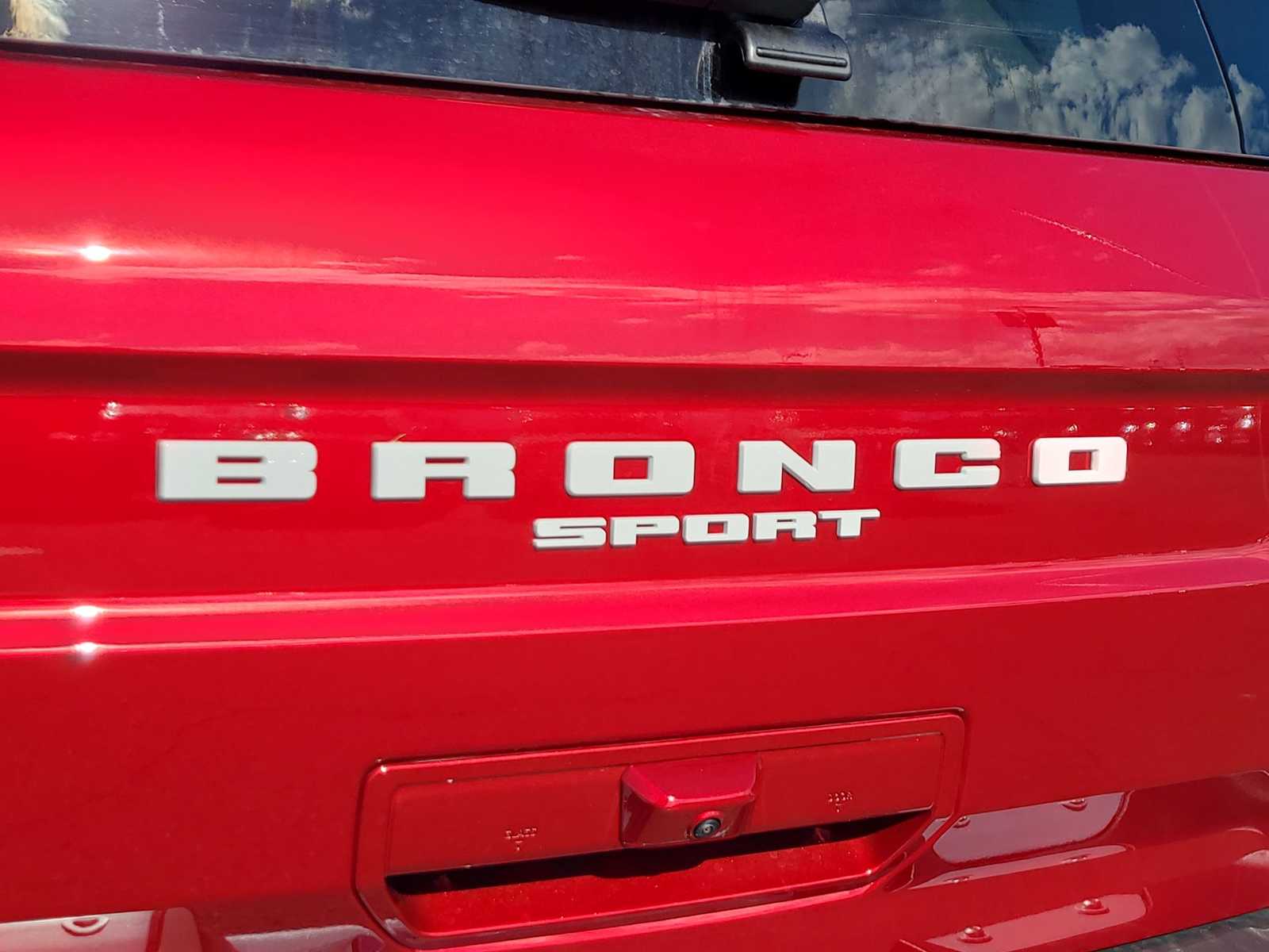 Thumbnail: 2025 Ford Bronco Sport - 15