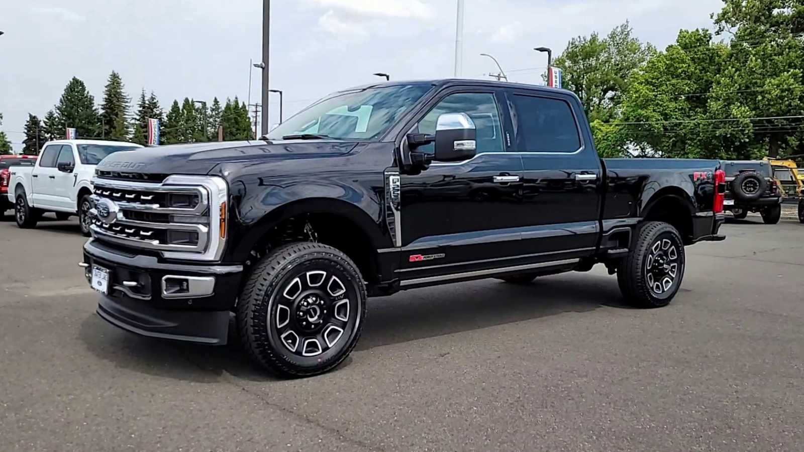 2024 Ford F-250 Platinum photo 4
