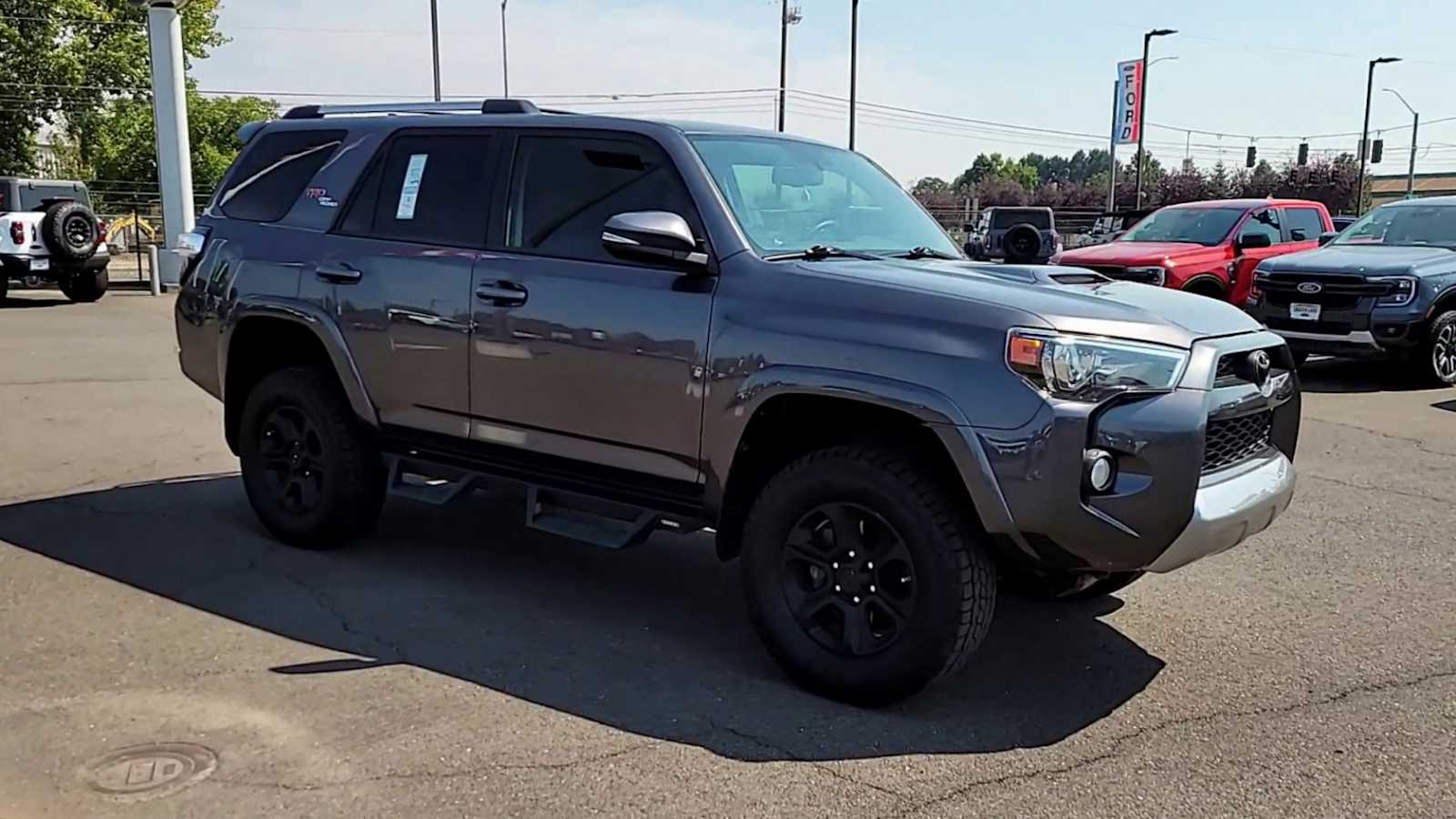 Used 2018 Toyota 4Runner Off-Road Premium with VIN JTEBU5JR5J5610189 for sale in Medford, OR