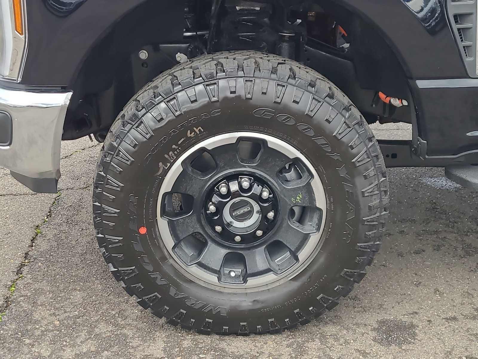 2026 Ford F-250 Super Duty XLT - Photo 16