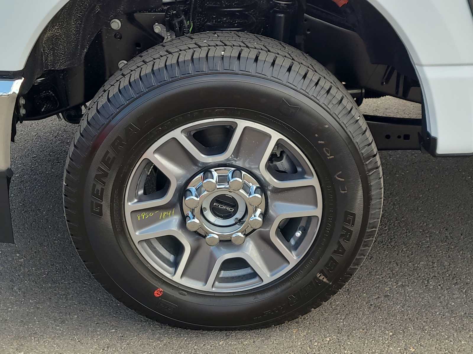 Thumbnail: 2026 Ford F-350 - 16