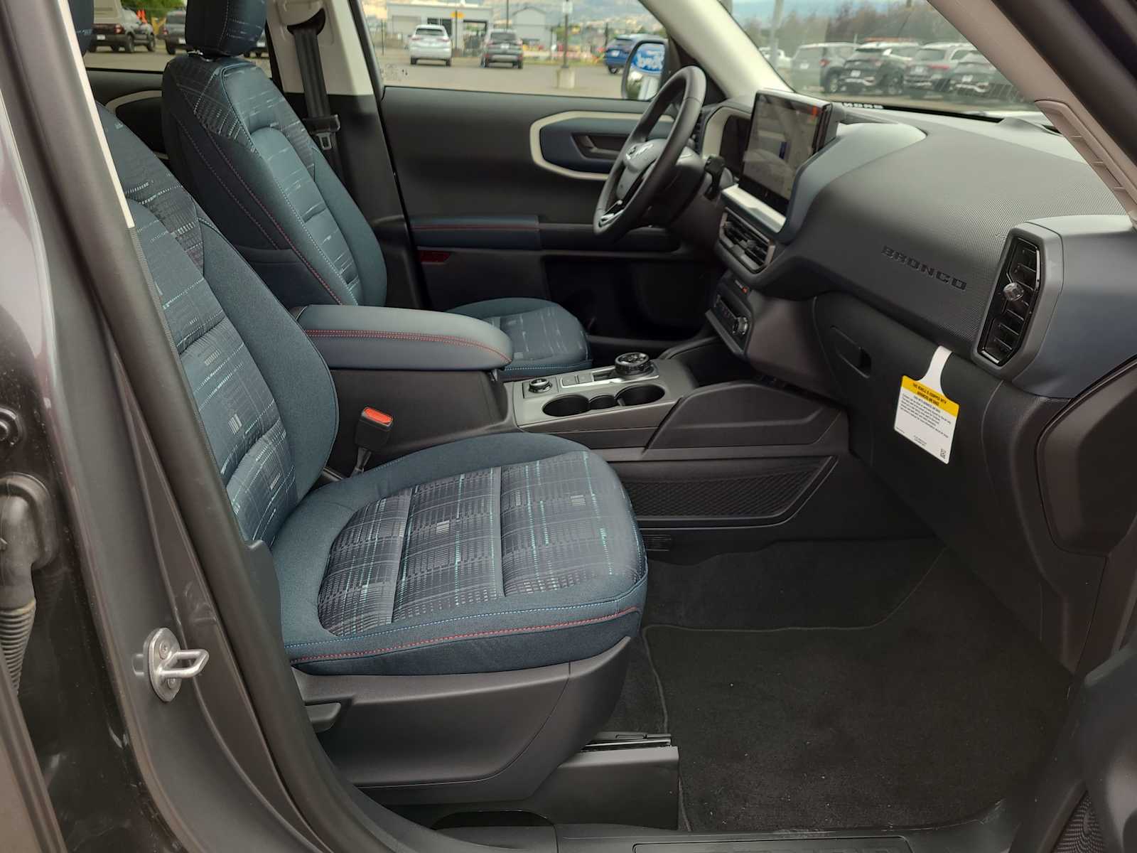 Thumbnail: 2025 Ford Bronco Sport - 22