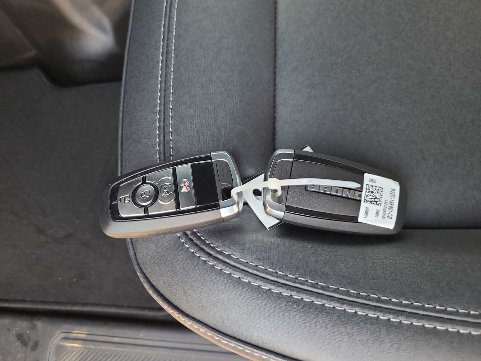 Thumbnail: 2025 Ford Bronco - 28